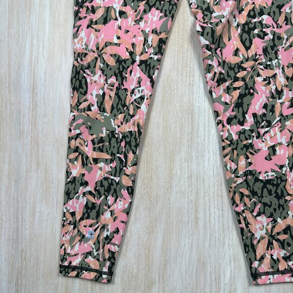 Sweaty Betty XXS Power 7/8 Leggings Camo Pink Olive Print Mid Rise Workout Pants - Picture 13 of 15
